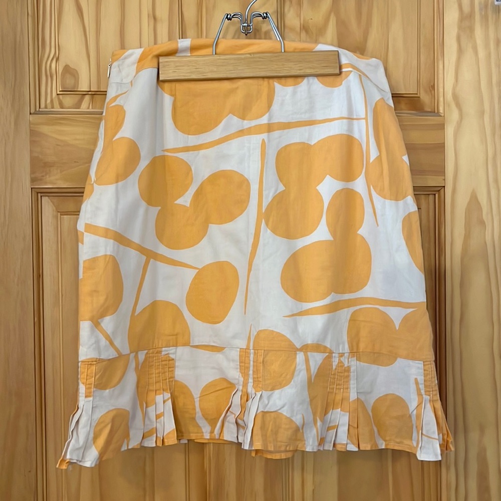 Cute Peach and Cream skirt